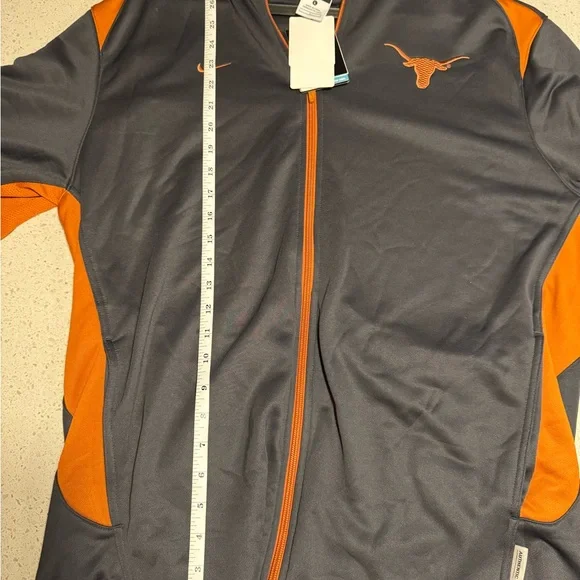 Texas Longhorns Nike Lightweight Dri-Fit Jacket with Full-Zip NWT - Picture 7 of 10